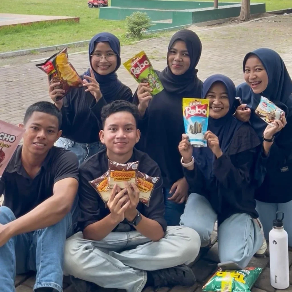Foro pengurus Forum GenRe Kab. Tegal melaksanakan program GenRe Silaturahmi